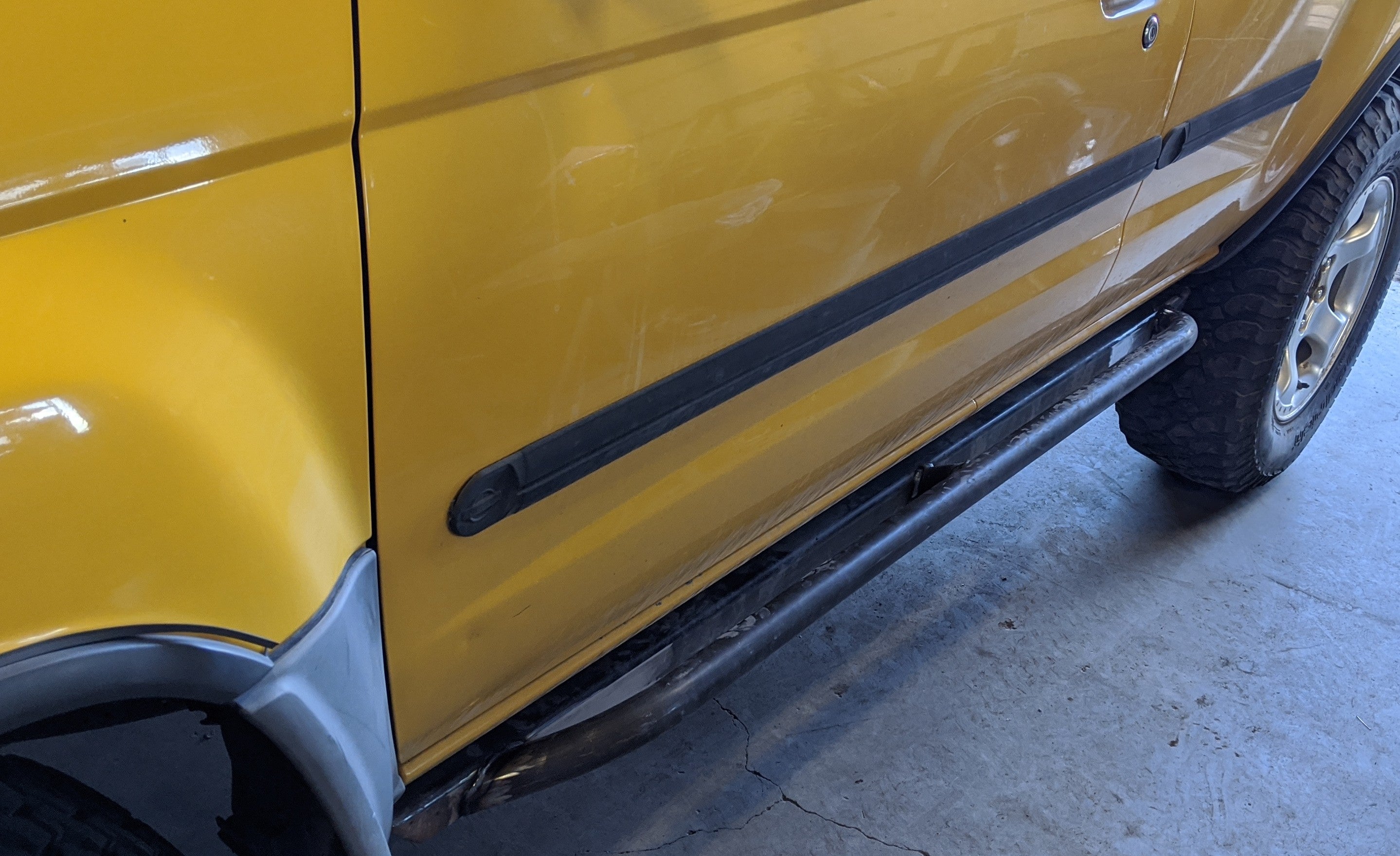 Rock Sliders 1st Gen 2000-2004